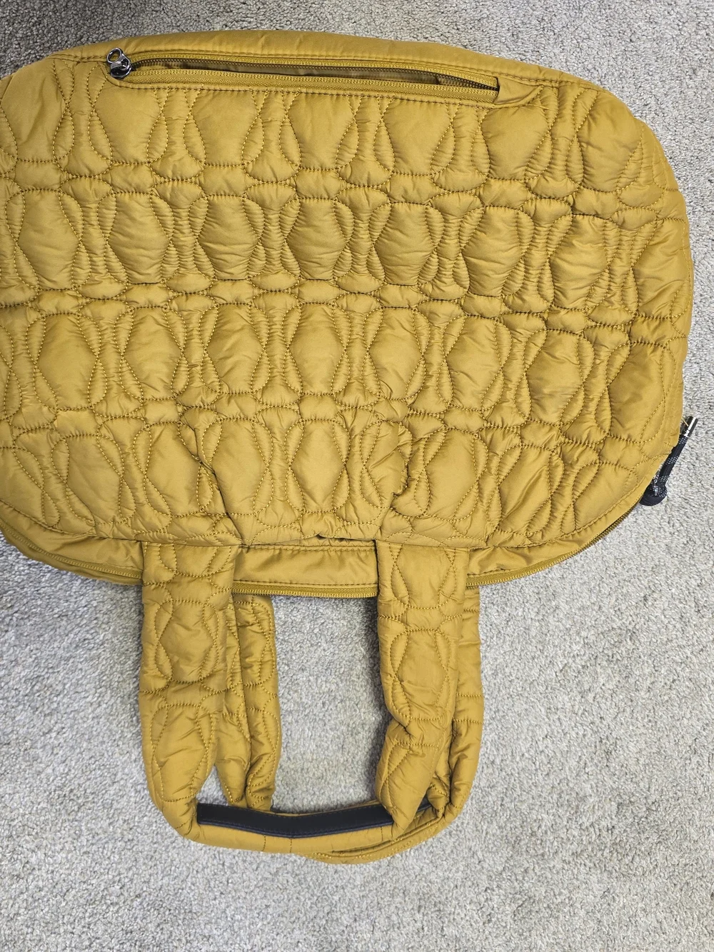 Lululemon Quilted Embrace Tote Bag 20L